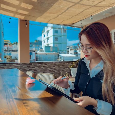 Hemtouch House Hotel Ho Chi Minh-stad Buitenkant foto