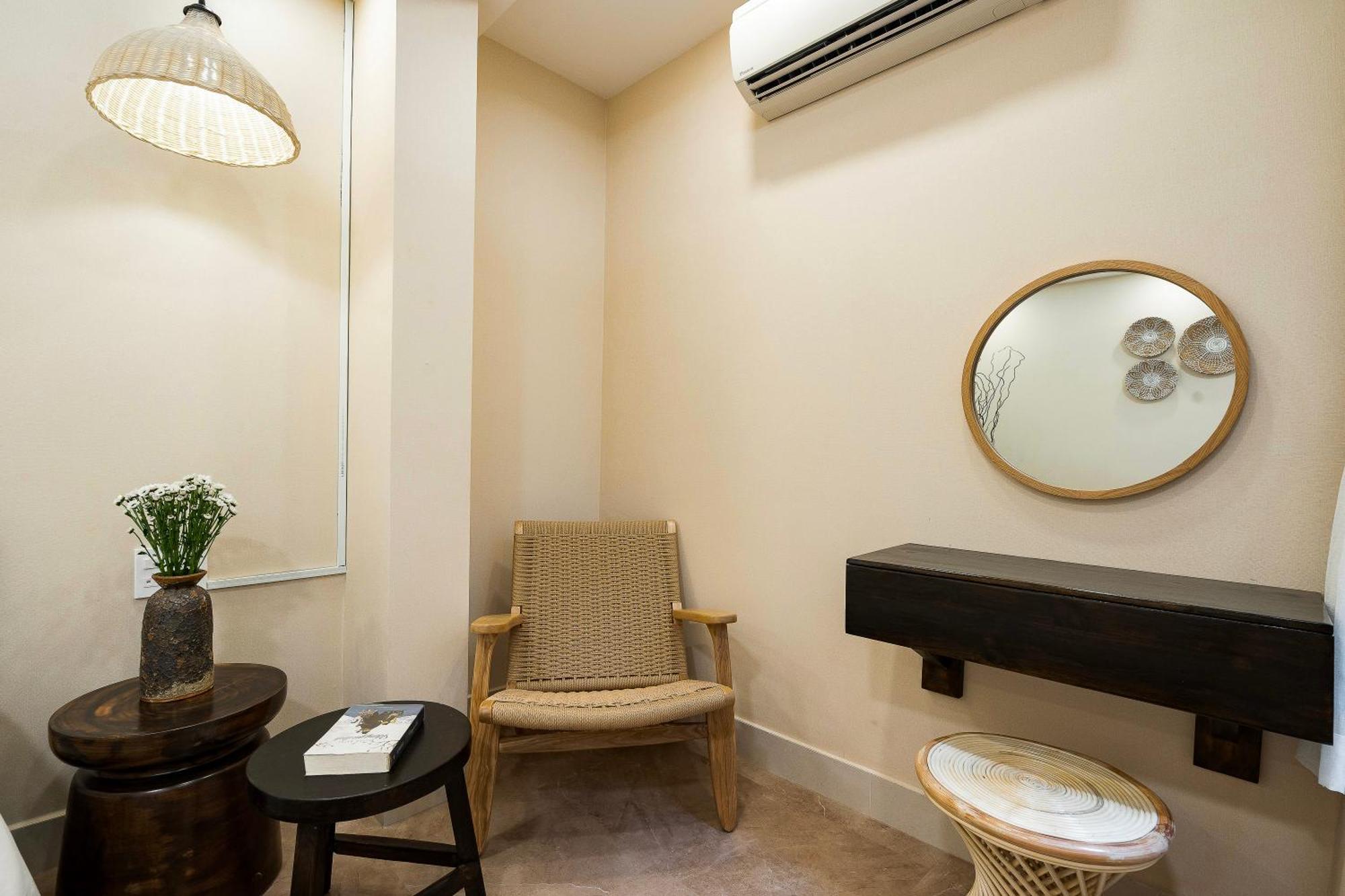 Hemtouch House Hotel Ho Chi Minh-stad Buitenkant foto
