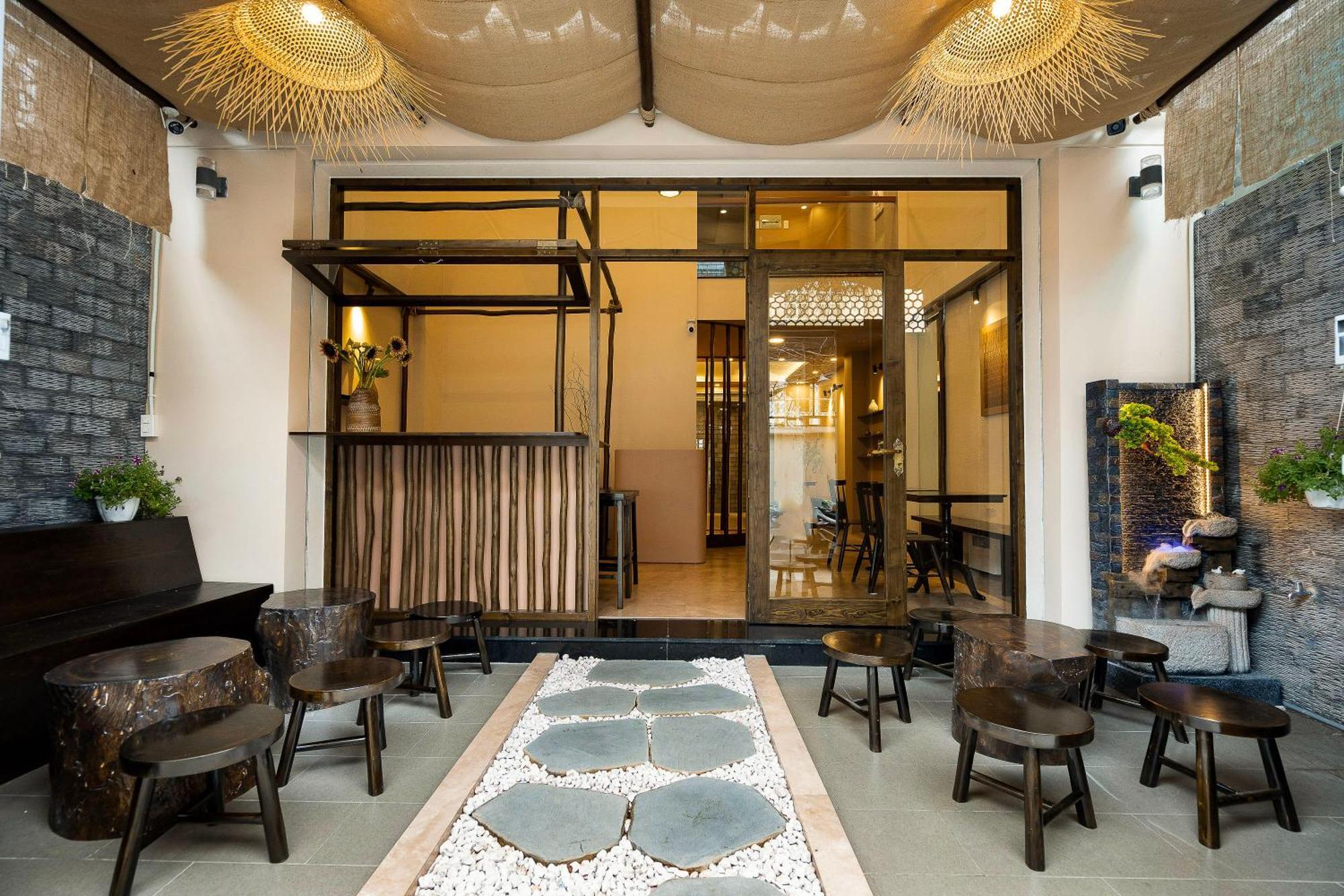 Hemtouch House Hotel Ho Chi Minh-stad Buitenkant foto