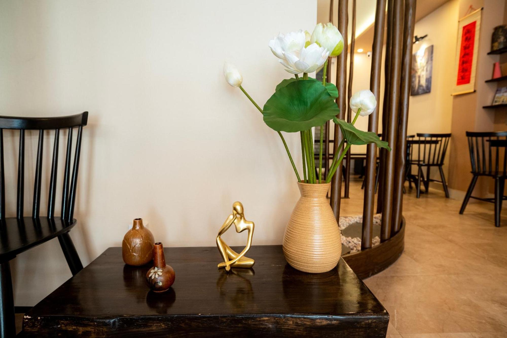 Hemtouch House Hotel Ho Chi Minh-stad Buitenkant foto
